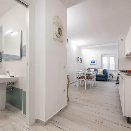 In - Nuoro カーラゴノネ